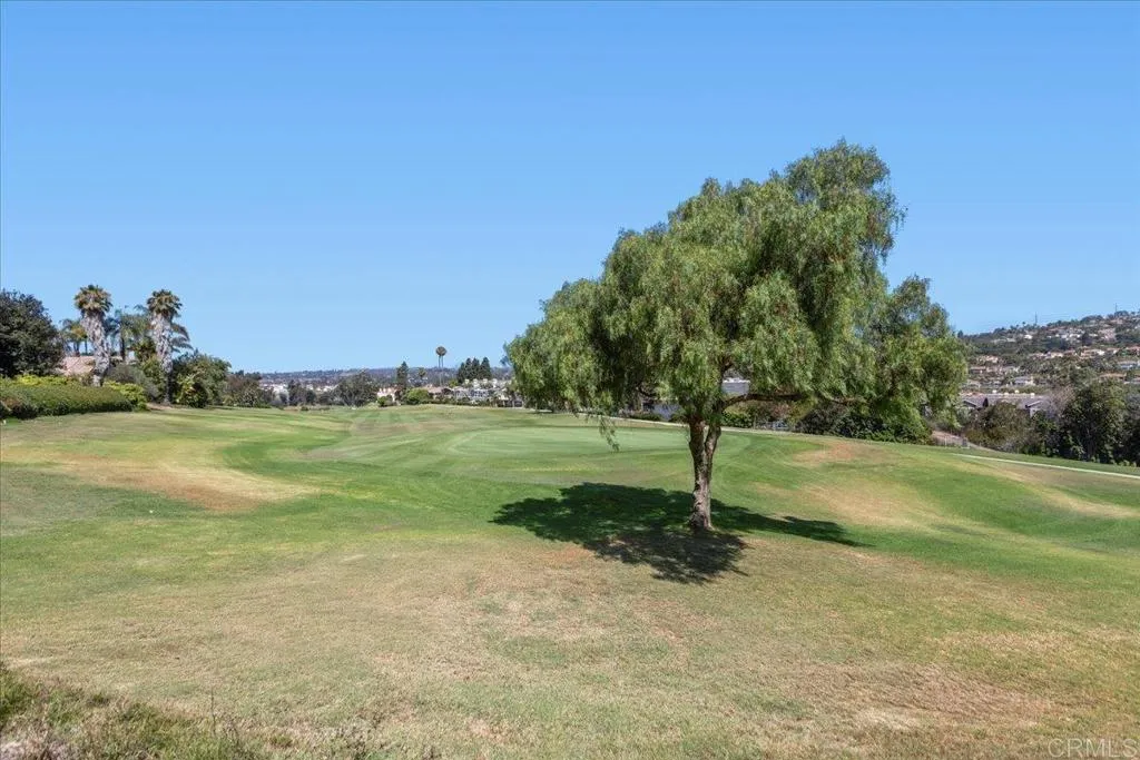 7512 Viejo Castilla Unit 21, Carlsbad Unit: 21