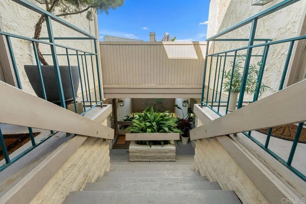 2544 Navarra Unit 12