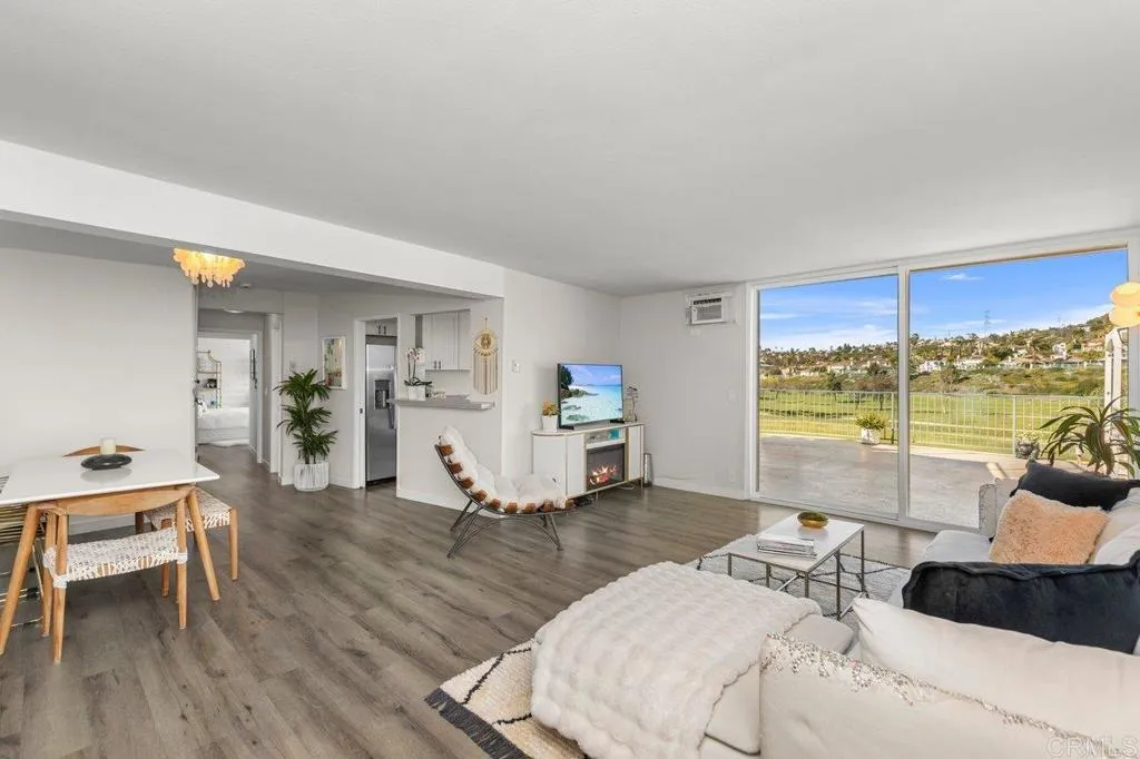 2544 Navarra Unit 12