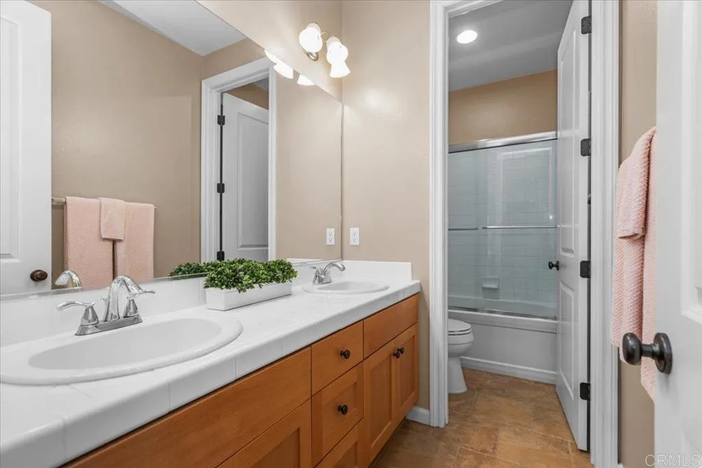 2780 Dove Tail Drive