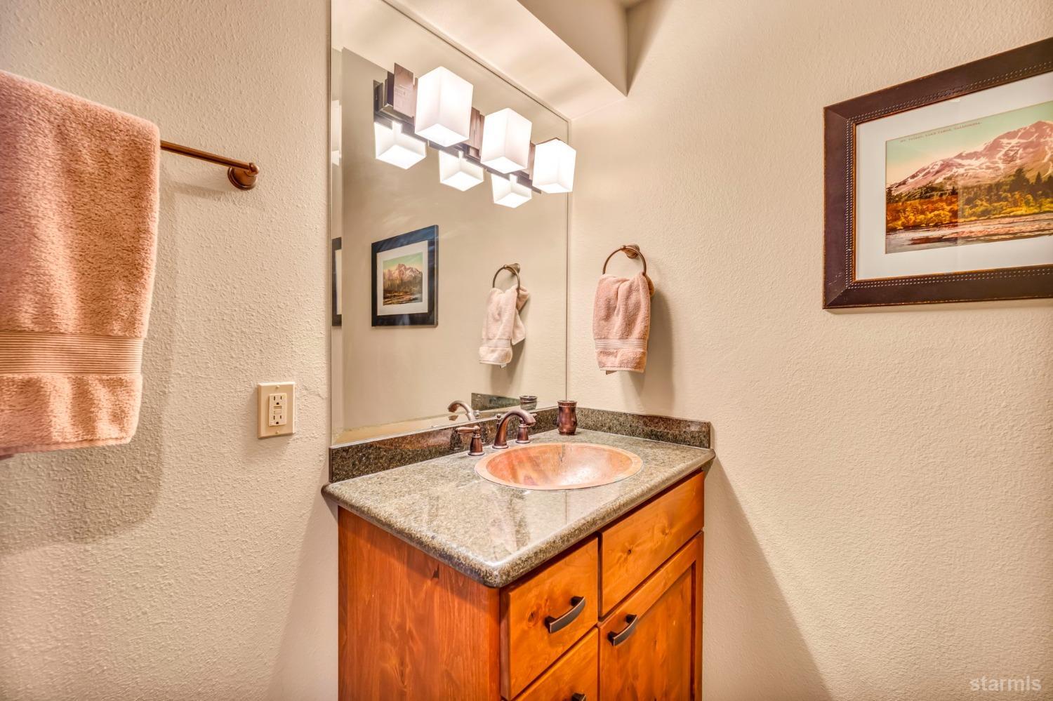 709 Lakeview Avenue Unit: 24