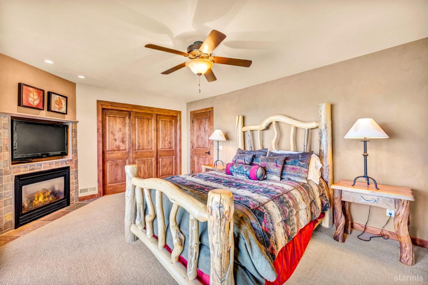 709 Lakeview Avenue Unit: 24