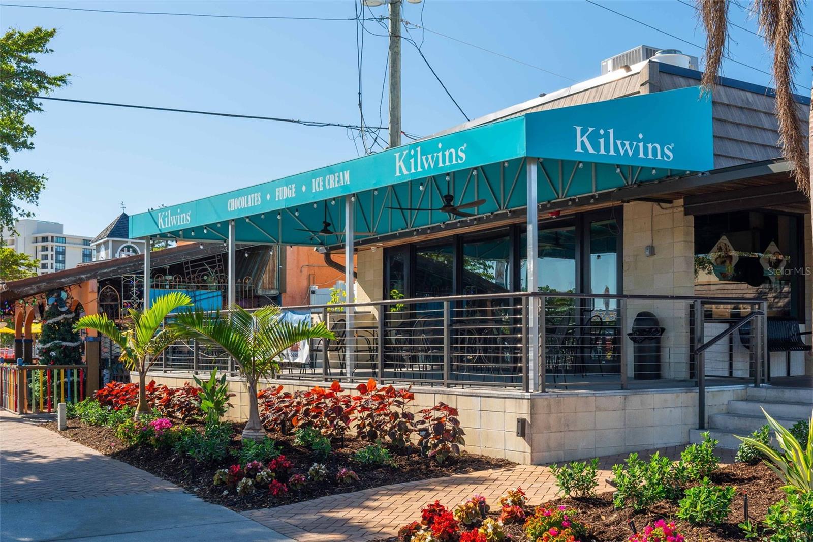 4189 ROBERTS POINT CIR