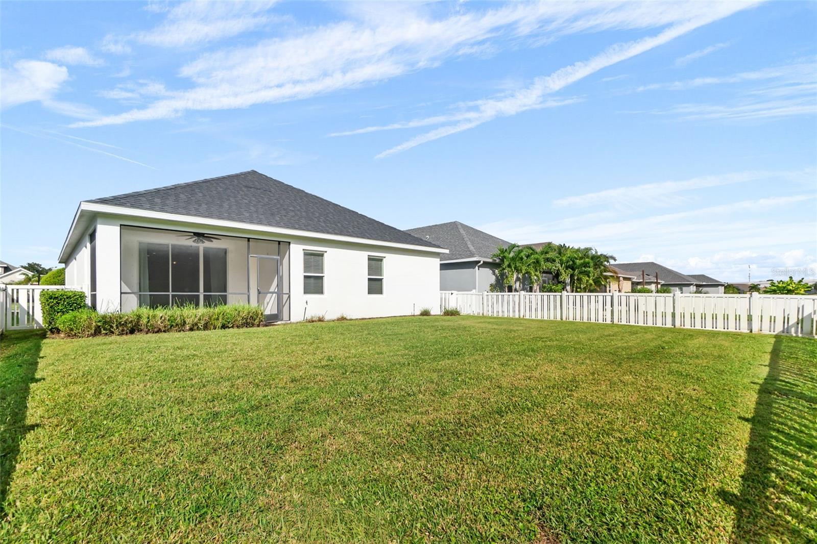 7526 RIDGELAKE CIR