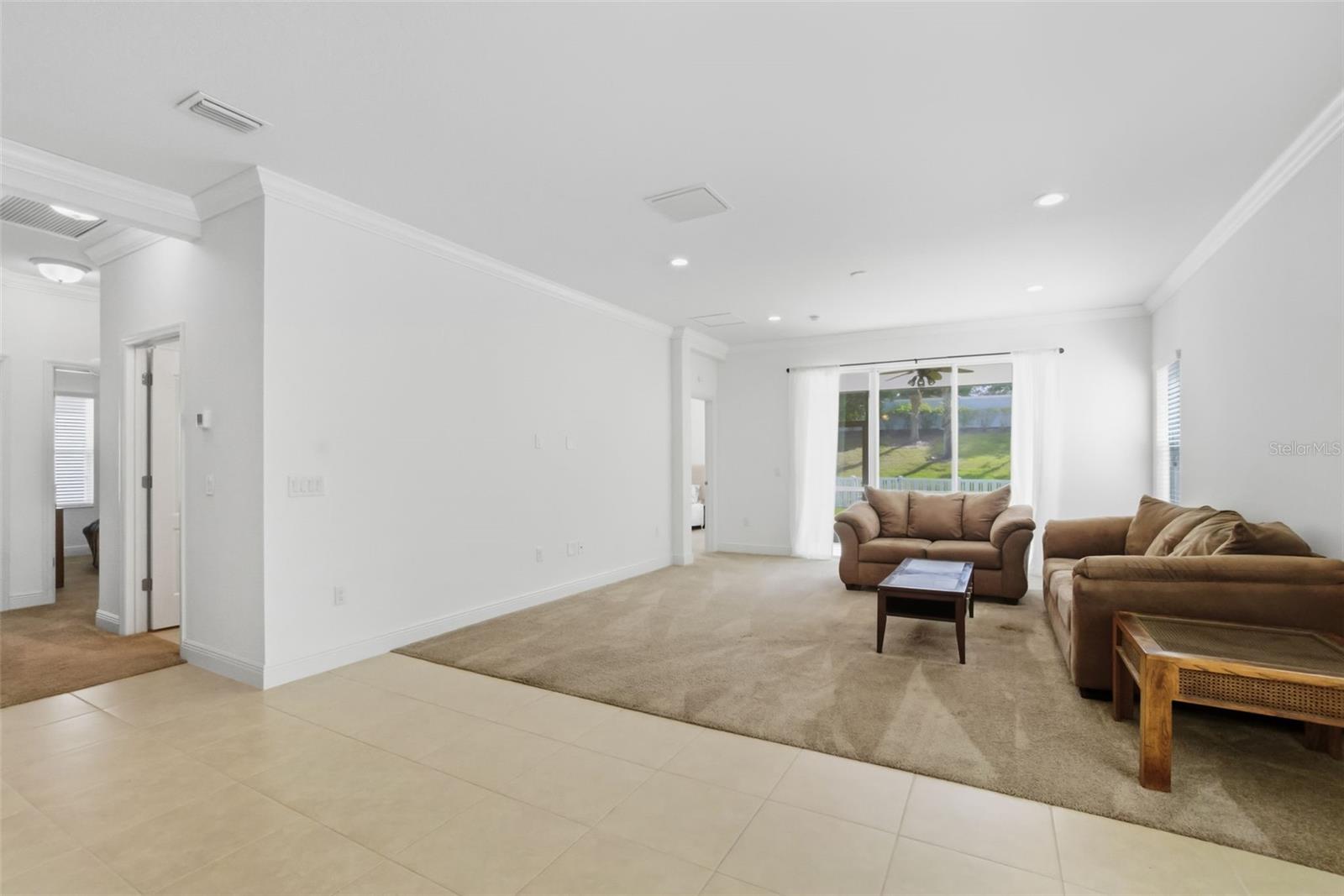 7526 RIDGELAKE CIR