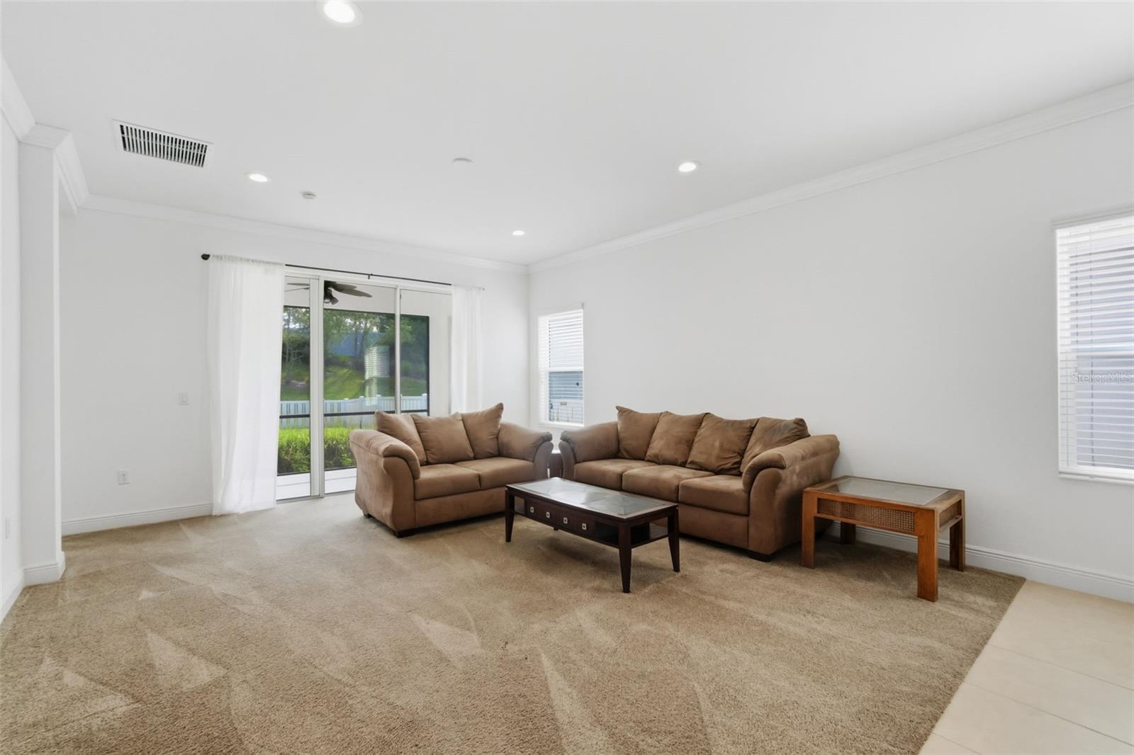 7526 RIDGELAKE CIR