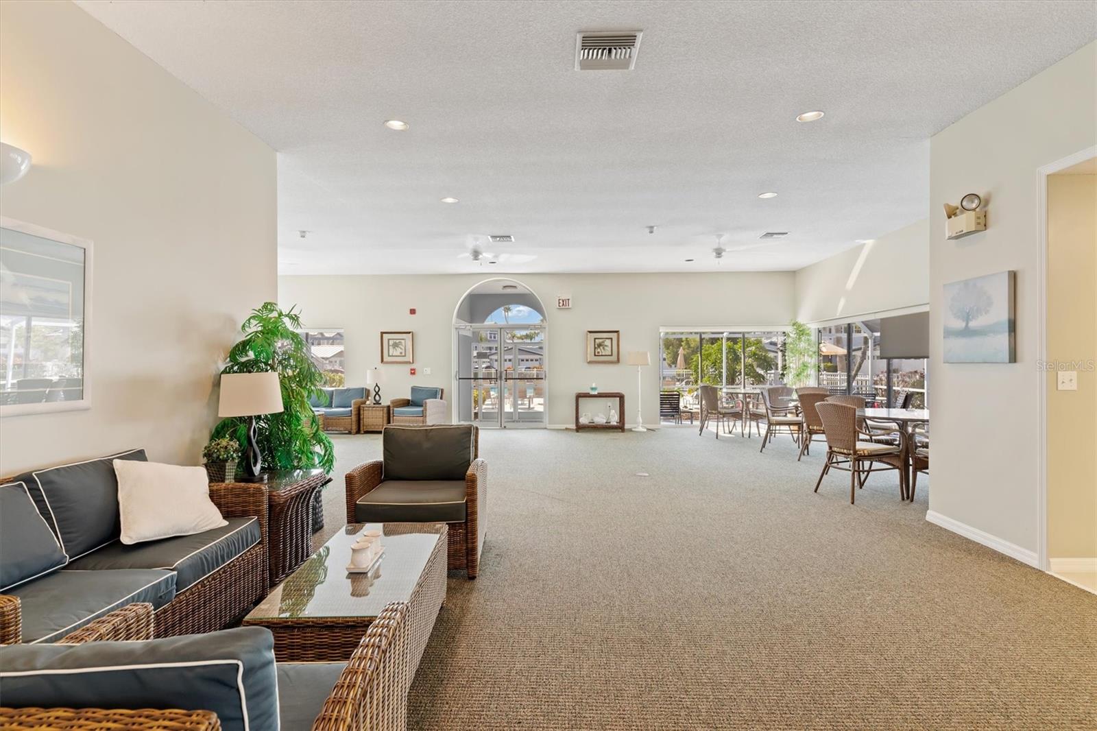 1309 SIESTA BAYSIDE DR #1309C