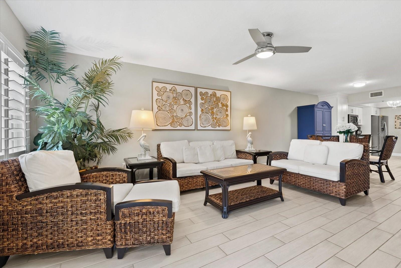 1313 SIESTA BAYSIDE DR #1313D