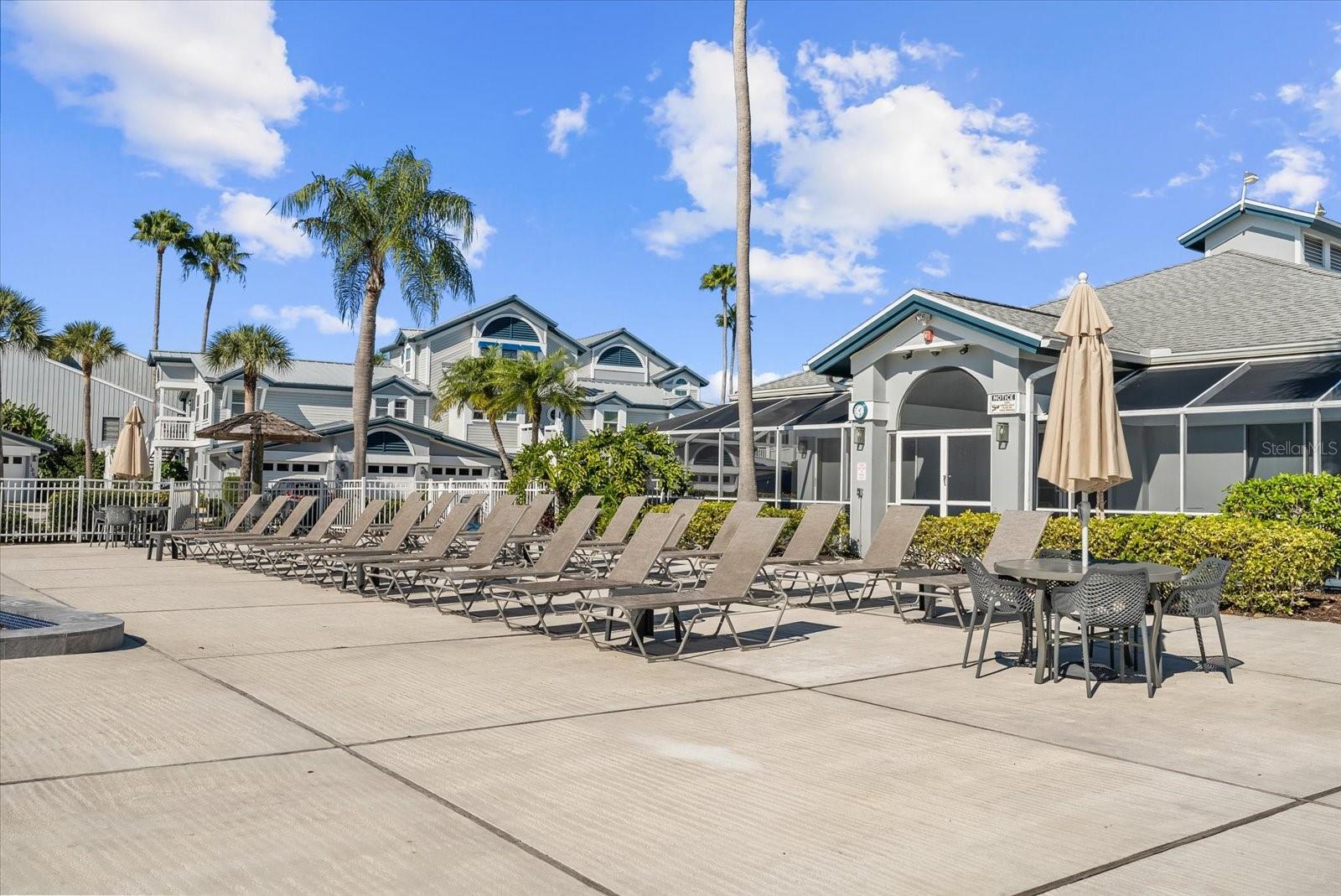 1313 SIESTA BAYSIDE DR #1313D