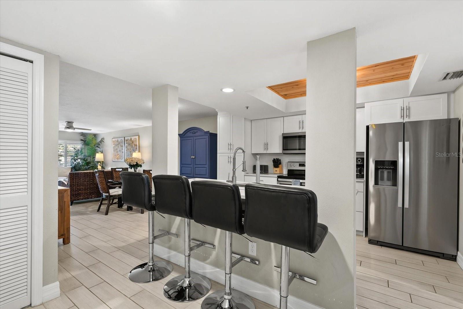 1313 SIESTA BAYSIDE DR #1313D