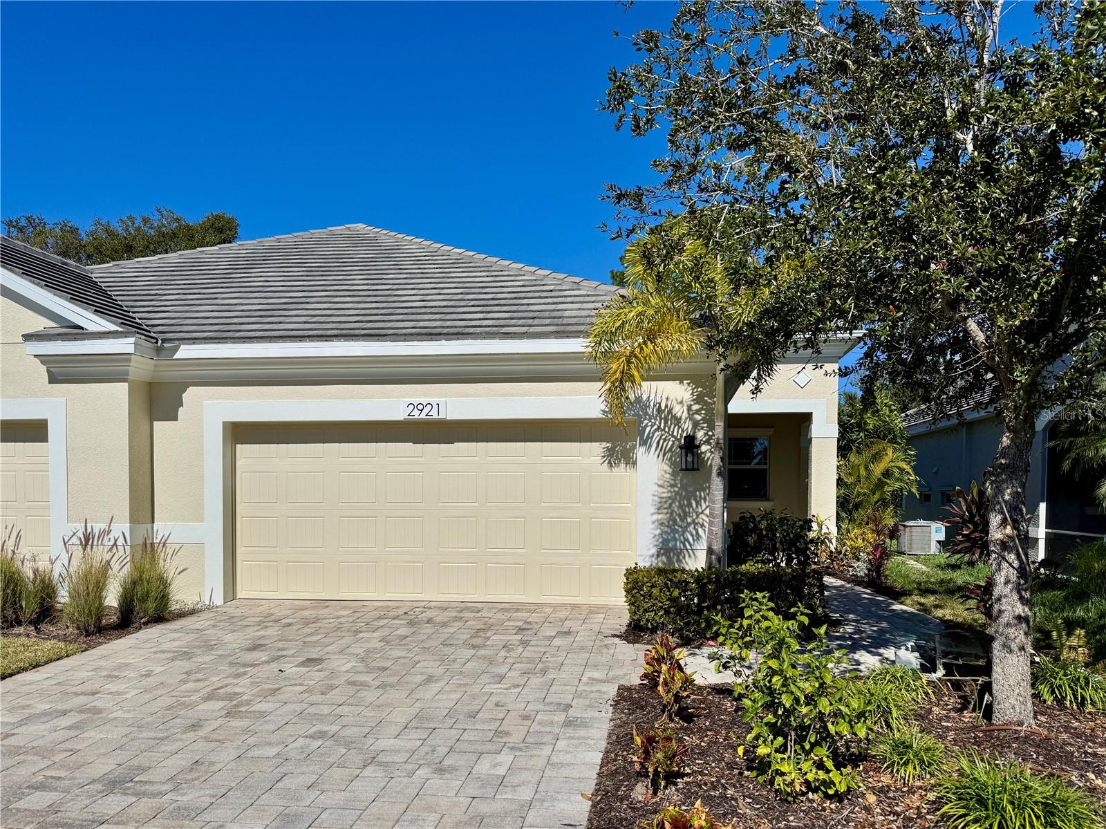 2921 TRUSTEE AVE