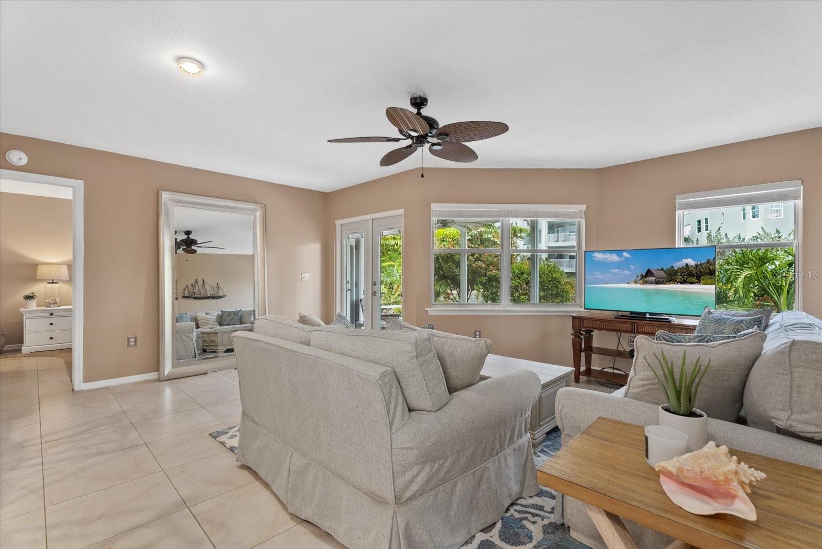 1332 SIESTA BAYSIDE DR #1332C