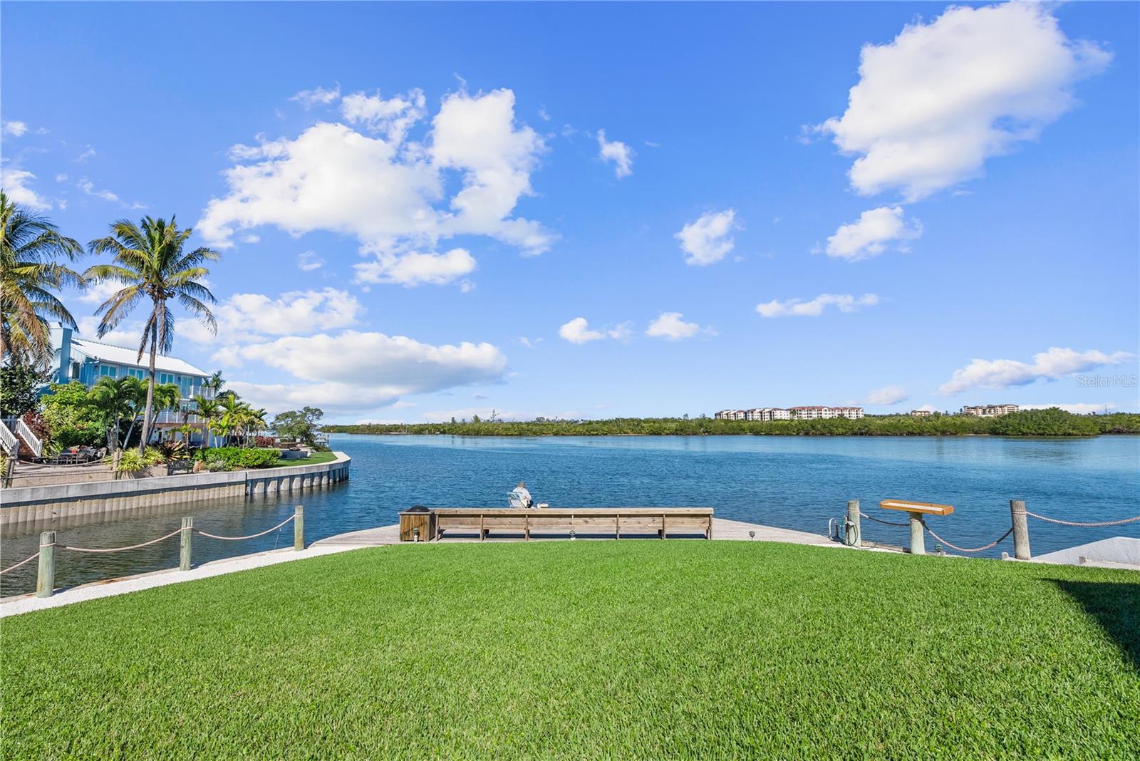 1332 SIESTA BAYSIDE DR #1332C