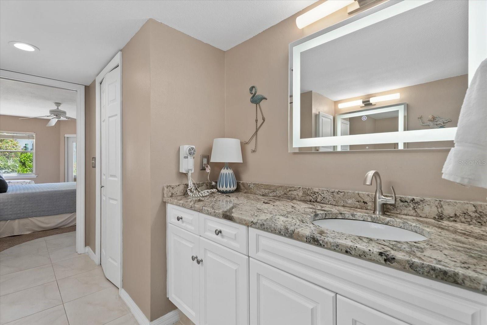 1332 SIESTA BAYSIDE DR #1332C