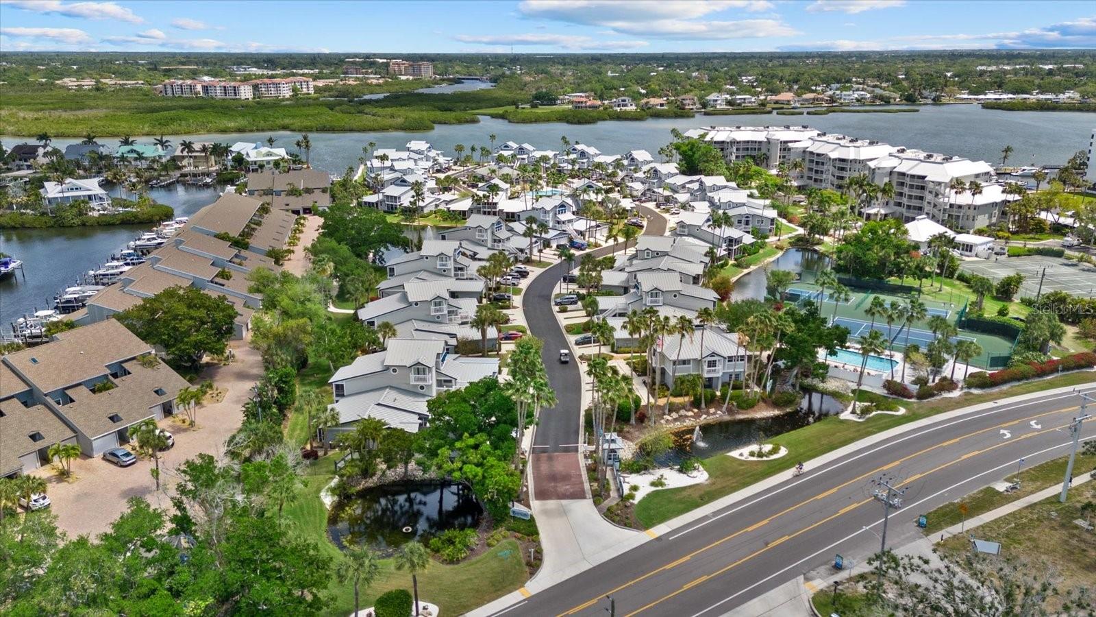 1332 SIESTA BAYSIDE DR #1332C