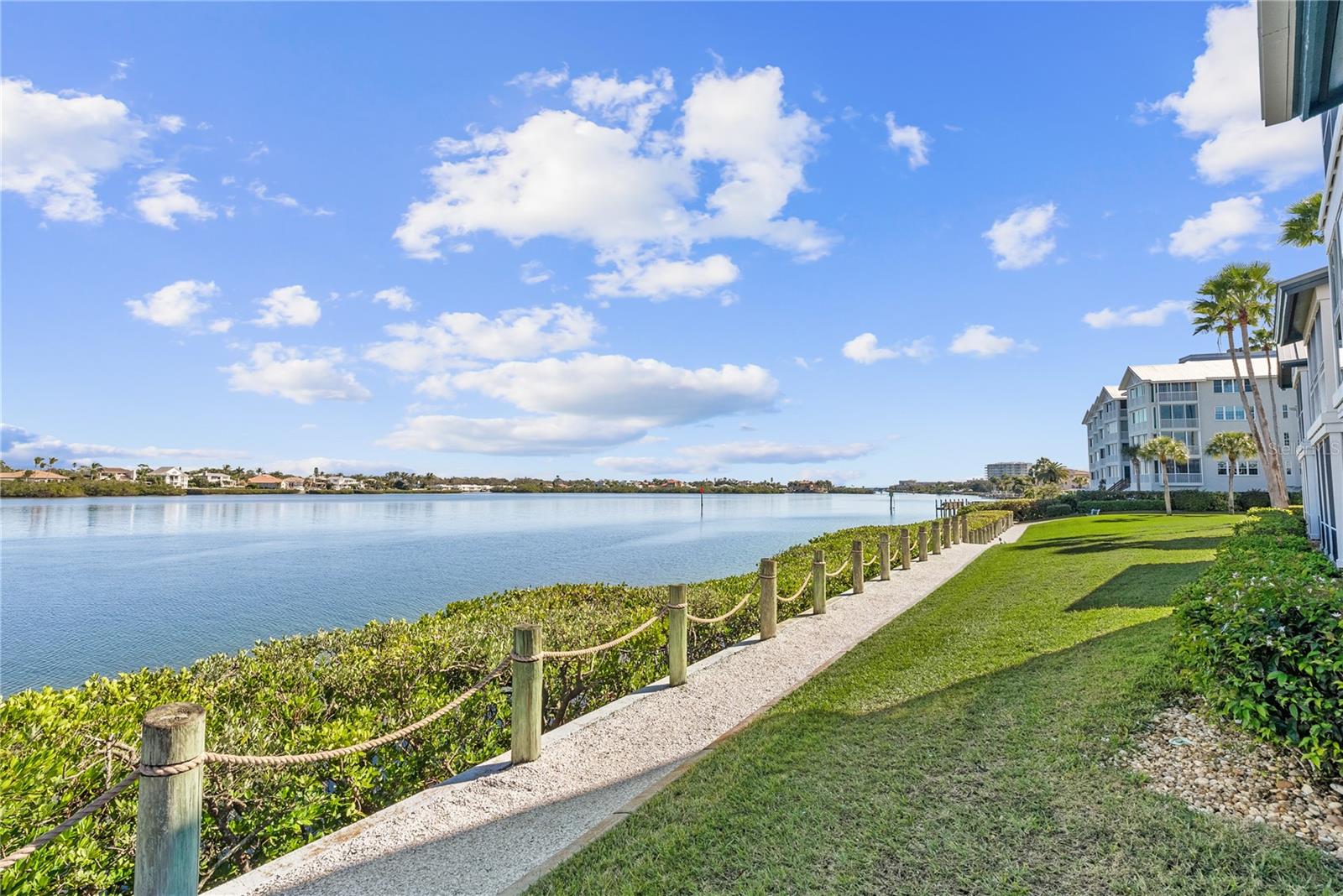 1332 SIESTA BAYSIDE DR #1332C