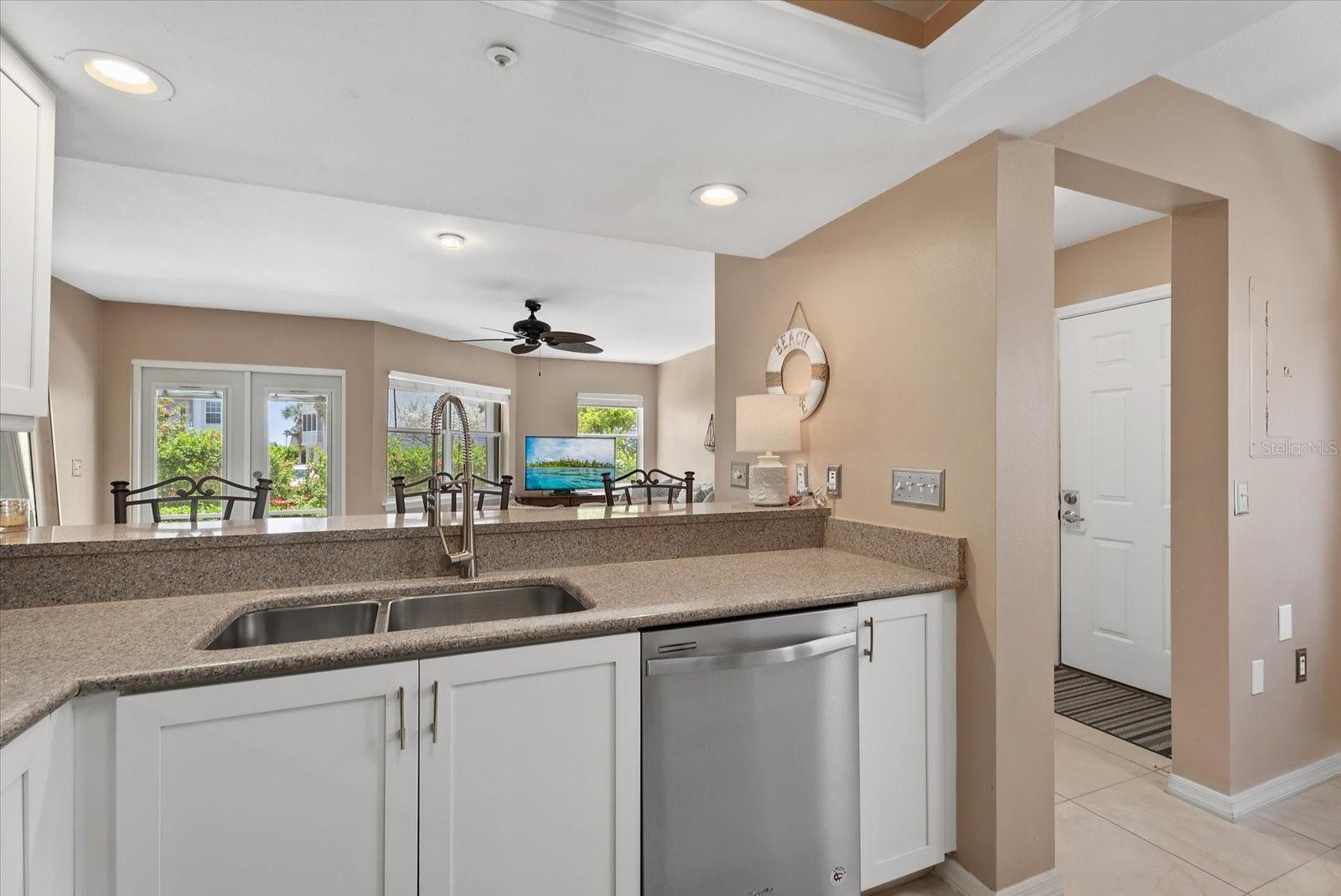 1332 SIESTA BAYSIDE DR #1332C