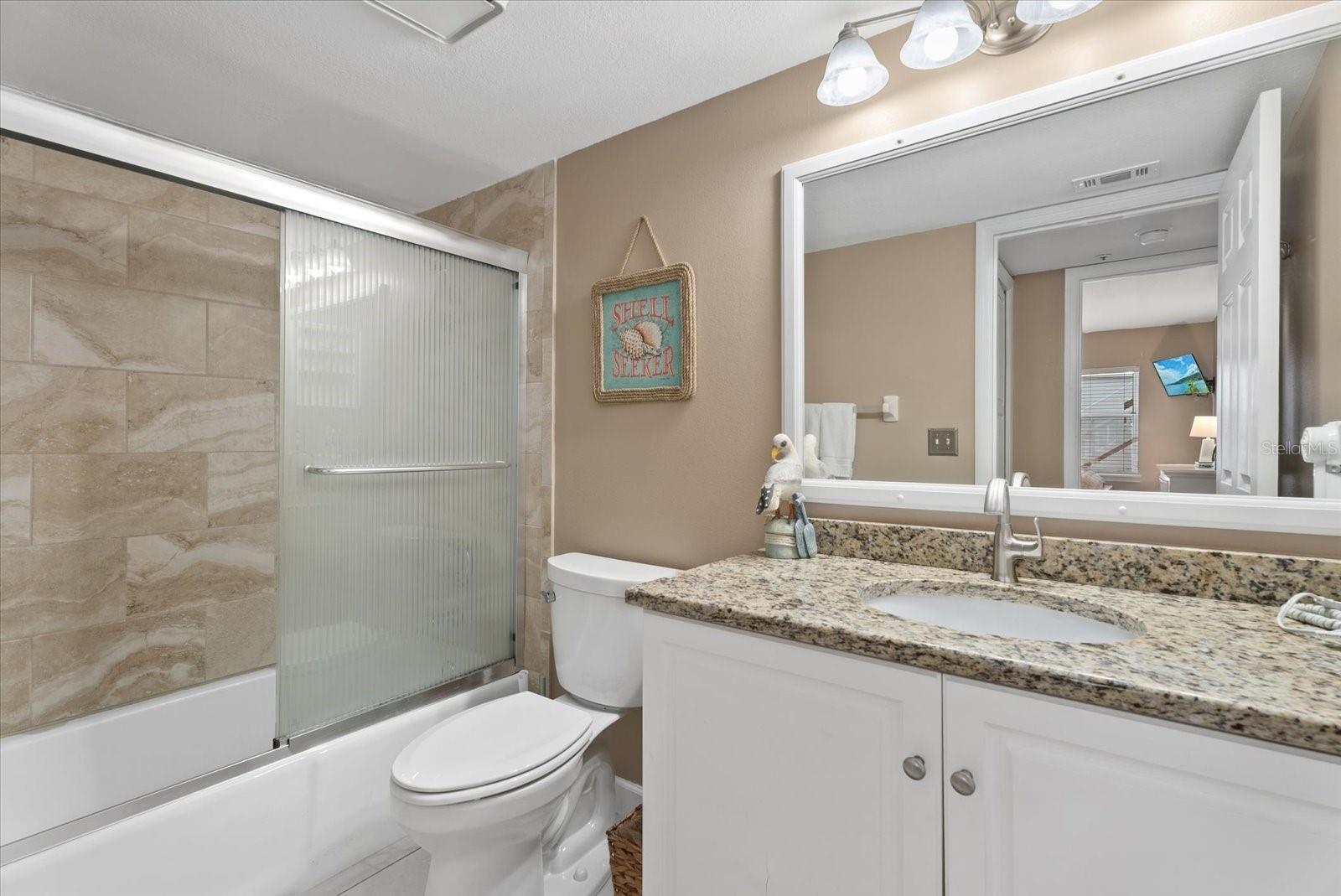 1332 SIESTA BAYSIDE DR #1332C