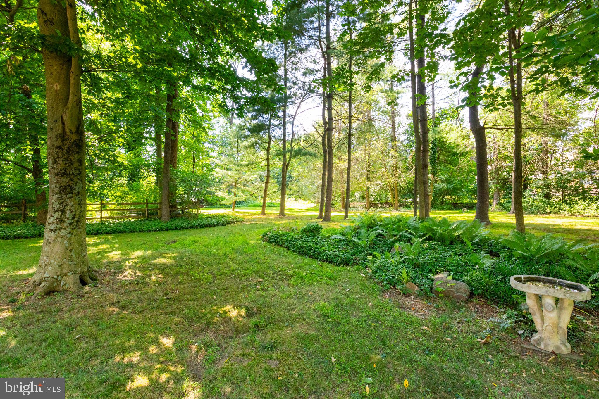 1455 GLENBROOK LANE