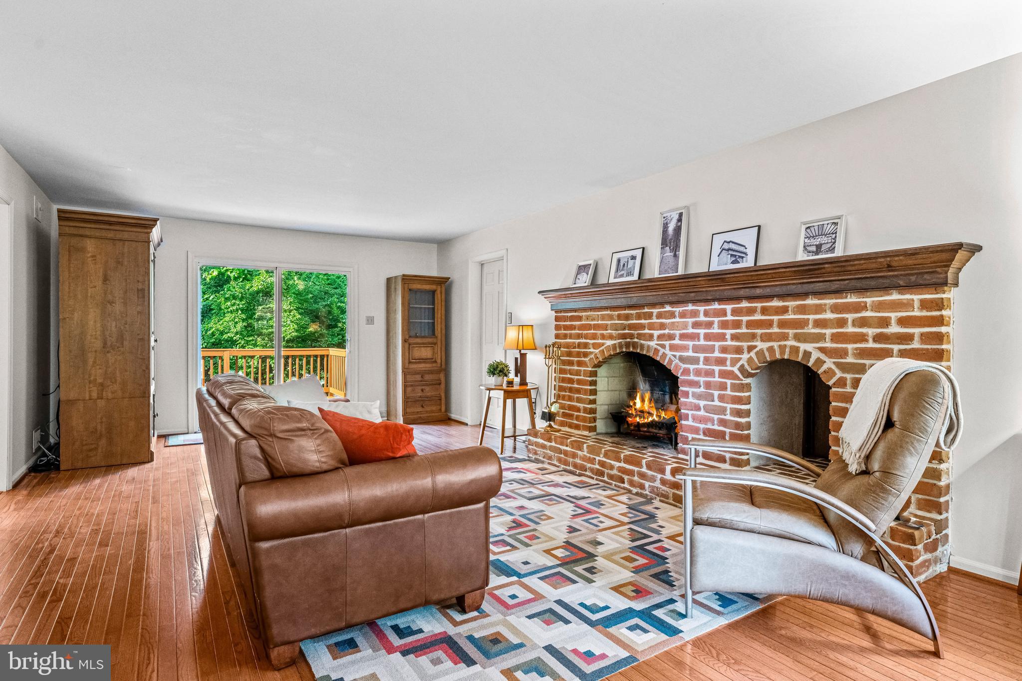 9 PAINE CIRCLE