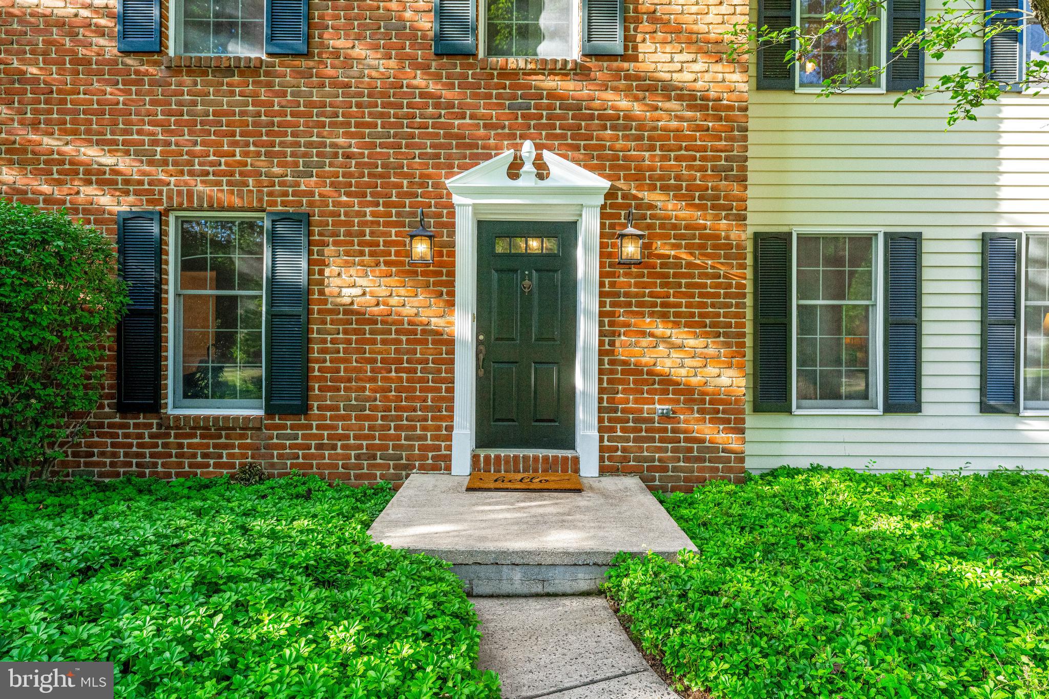 9 PAINE CIRCLE