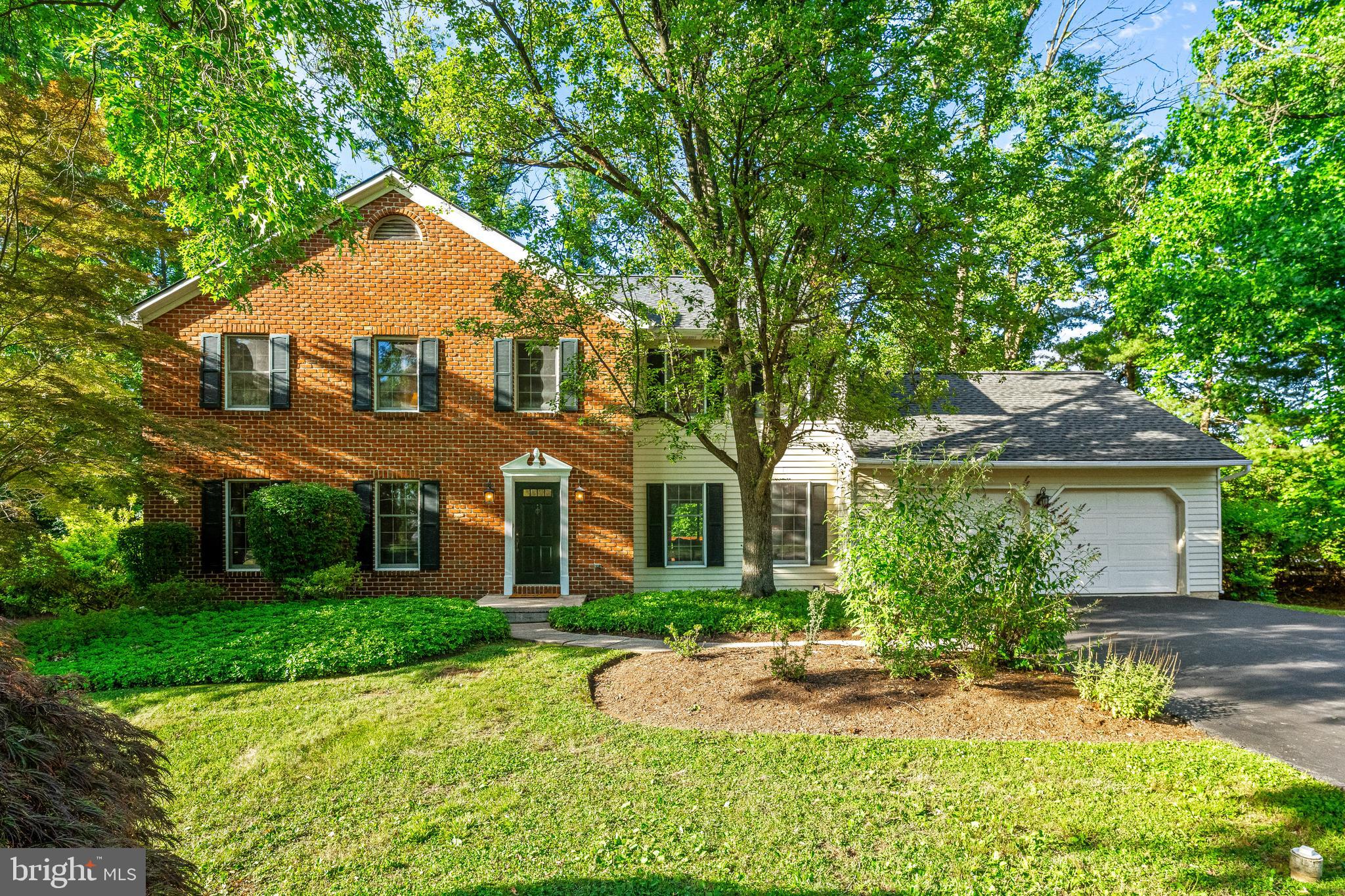 9 PAINE CIRCLE