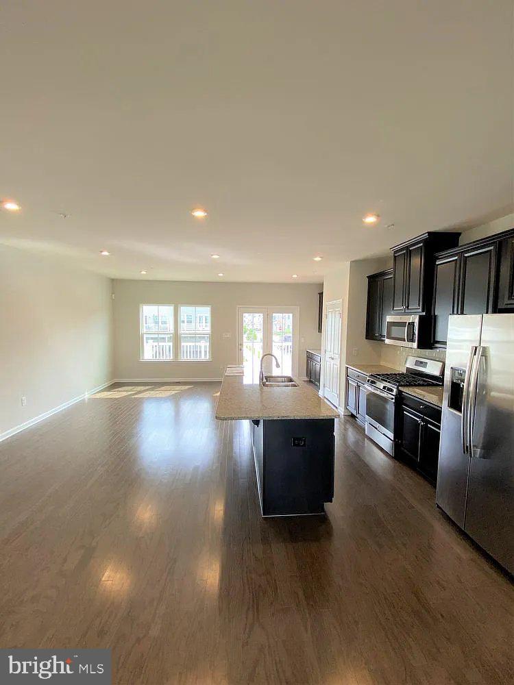 745 QUARRY POINT ROAD