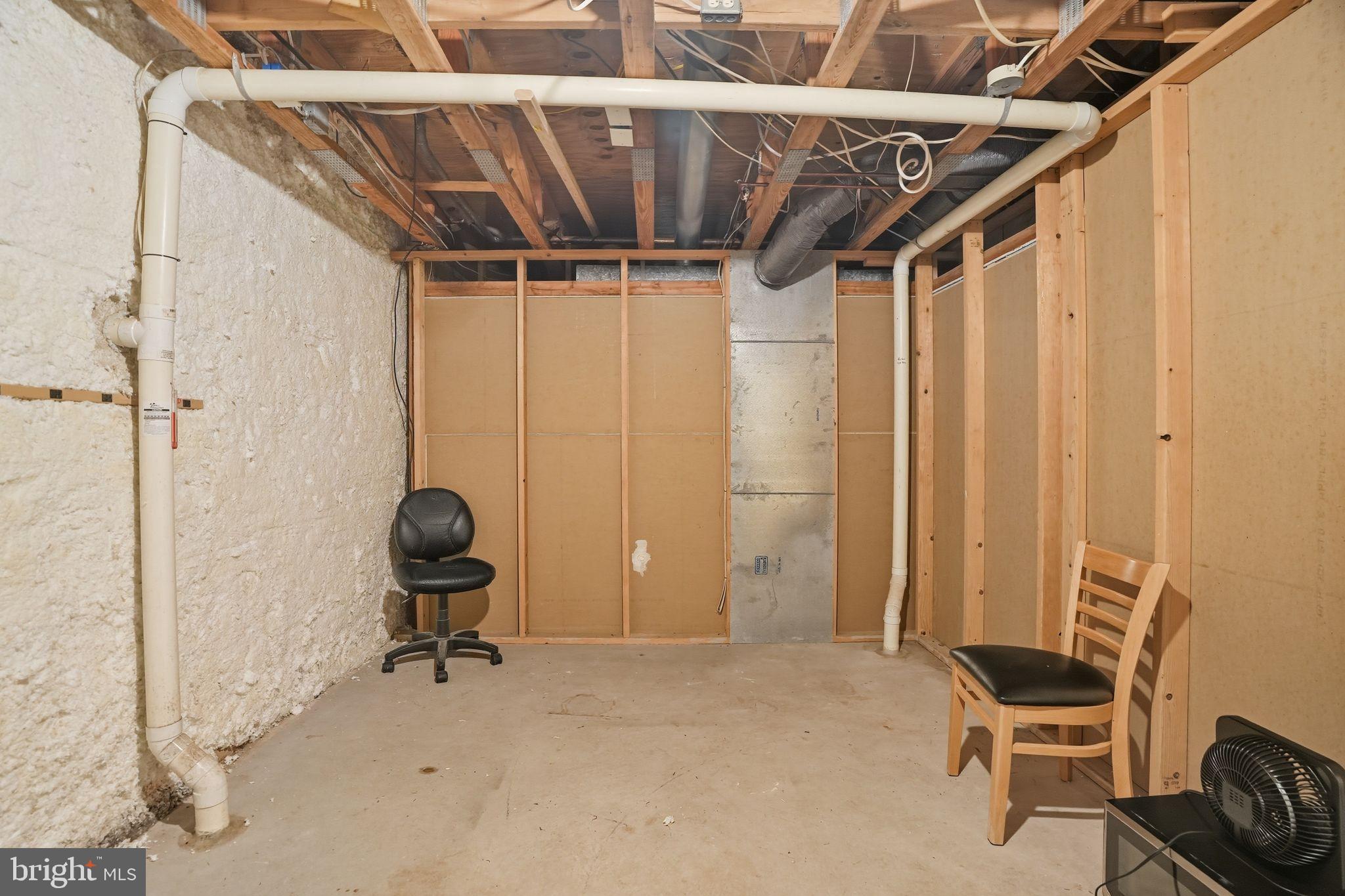 1101 WEATHERSTONE DRIVE 1101