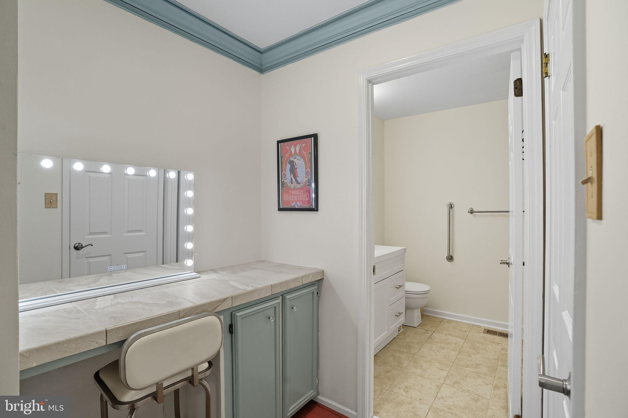 1101 WEATHERSTONE DRIVE 1101