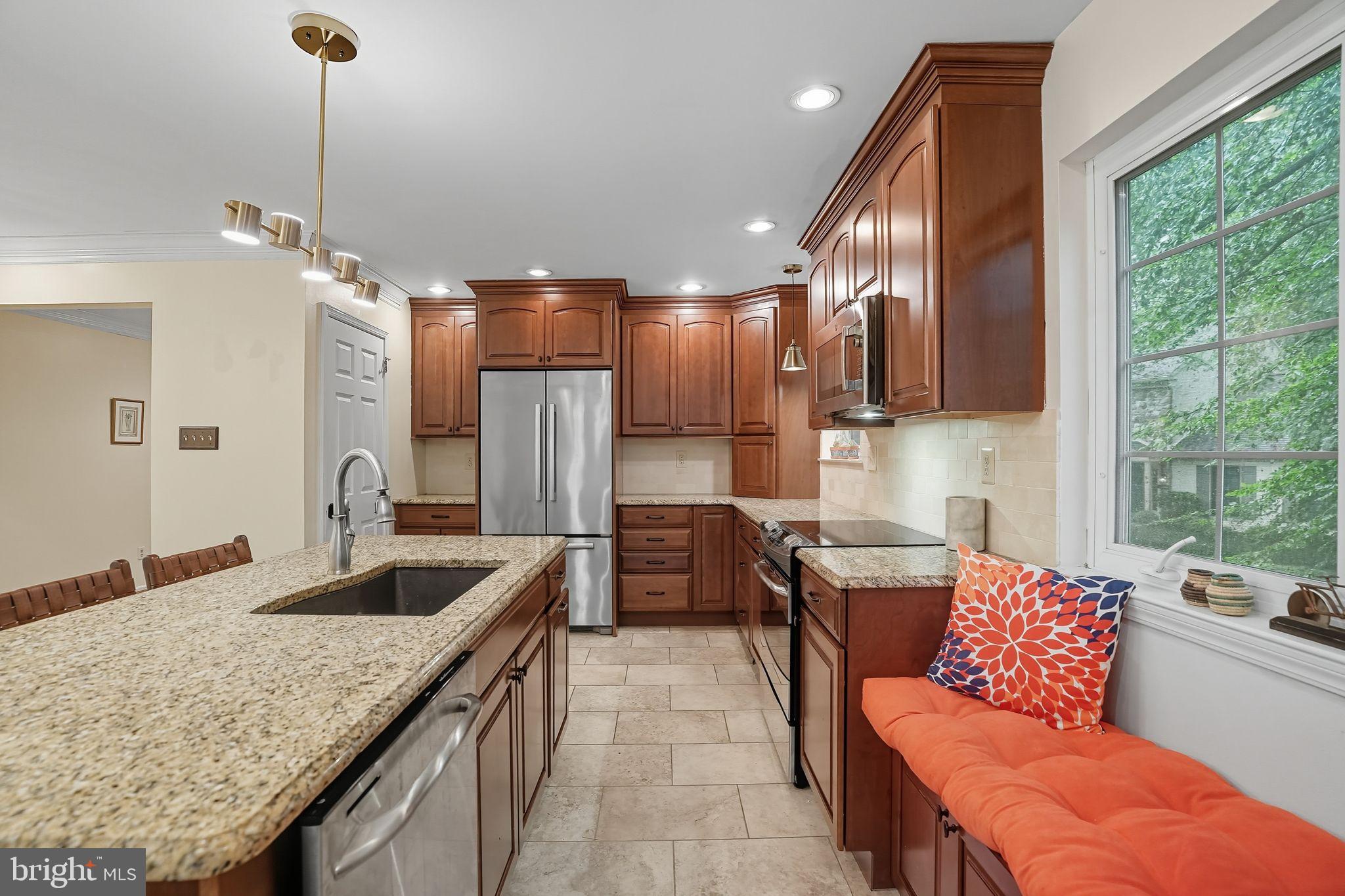 1101 WEATHERSTONE DRIVE 1101
