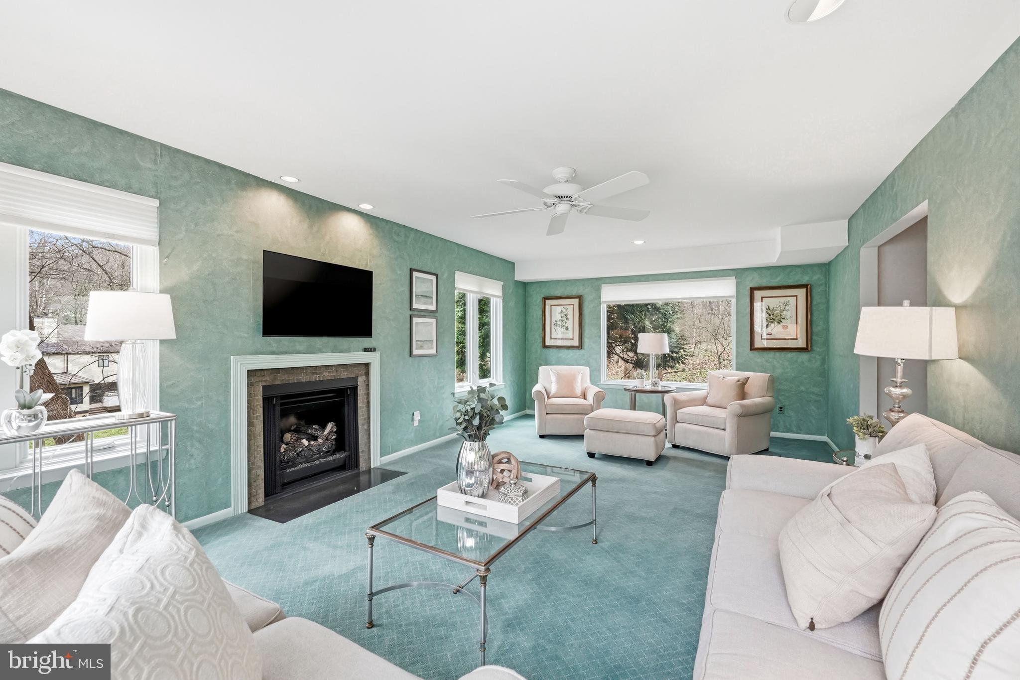 634 TWIN BRIDGE DRIVE