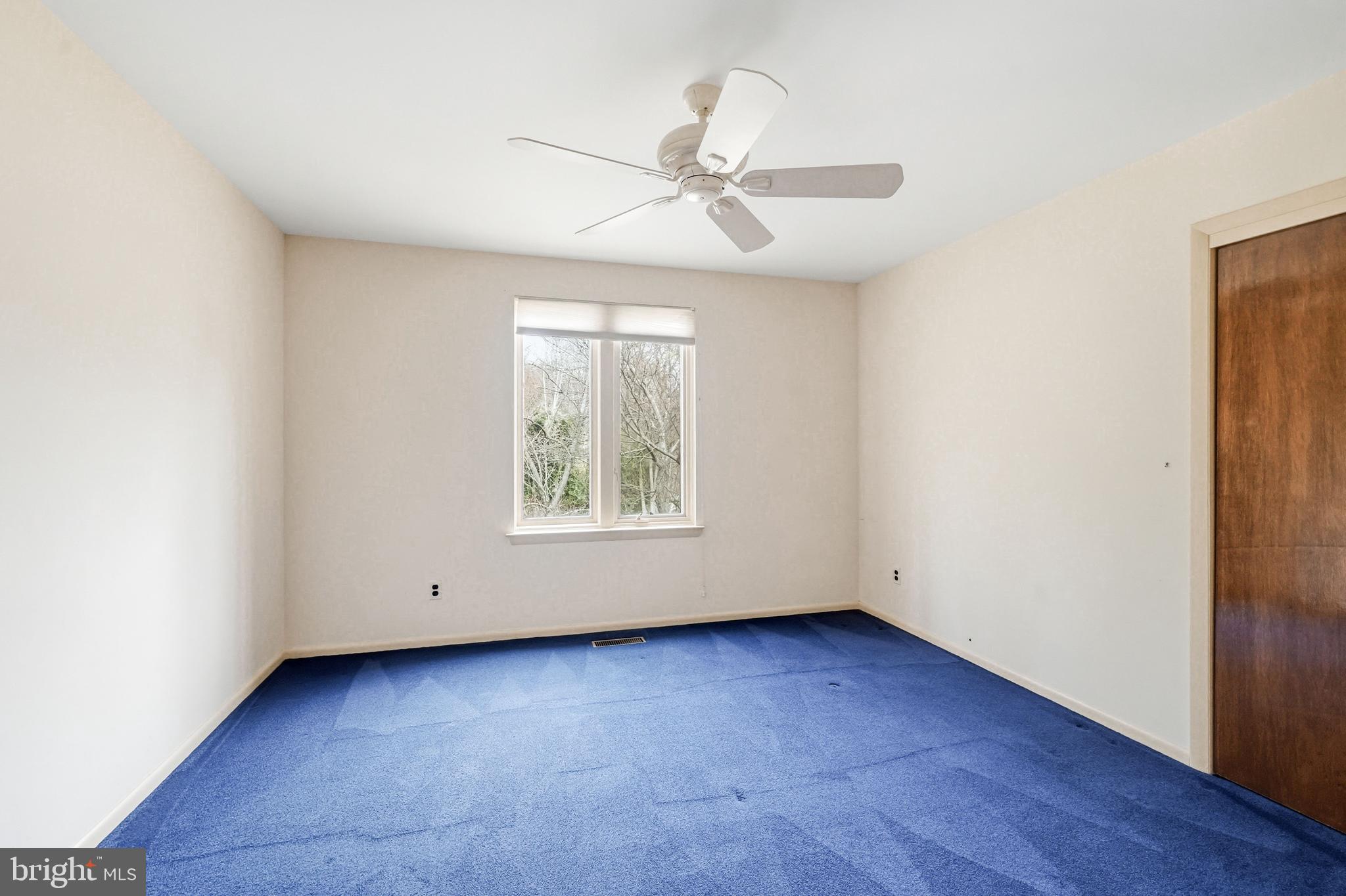 634 TWIN BRIDGE DRIVE