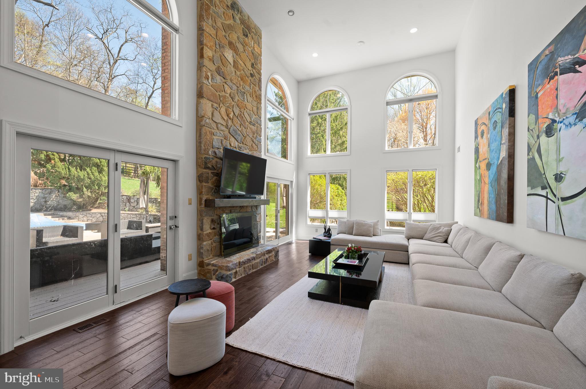 30 SLEEPY HOLLOW DRIVE