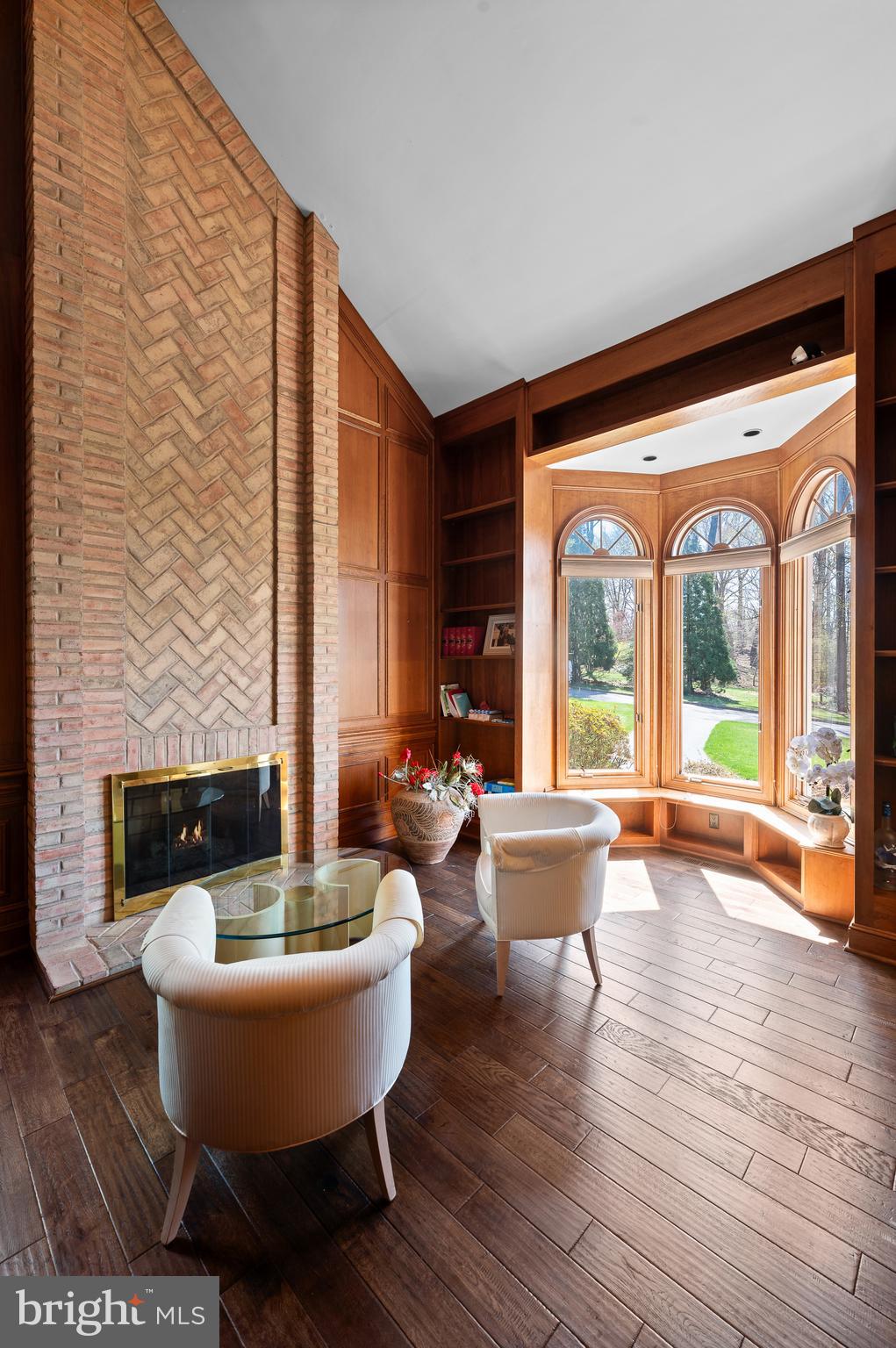 30 SLEEPY HOLLOW DRIVE