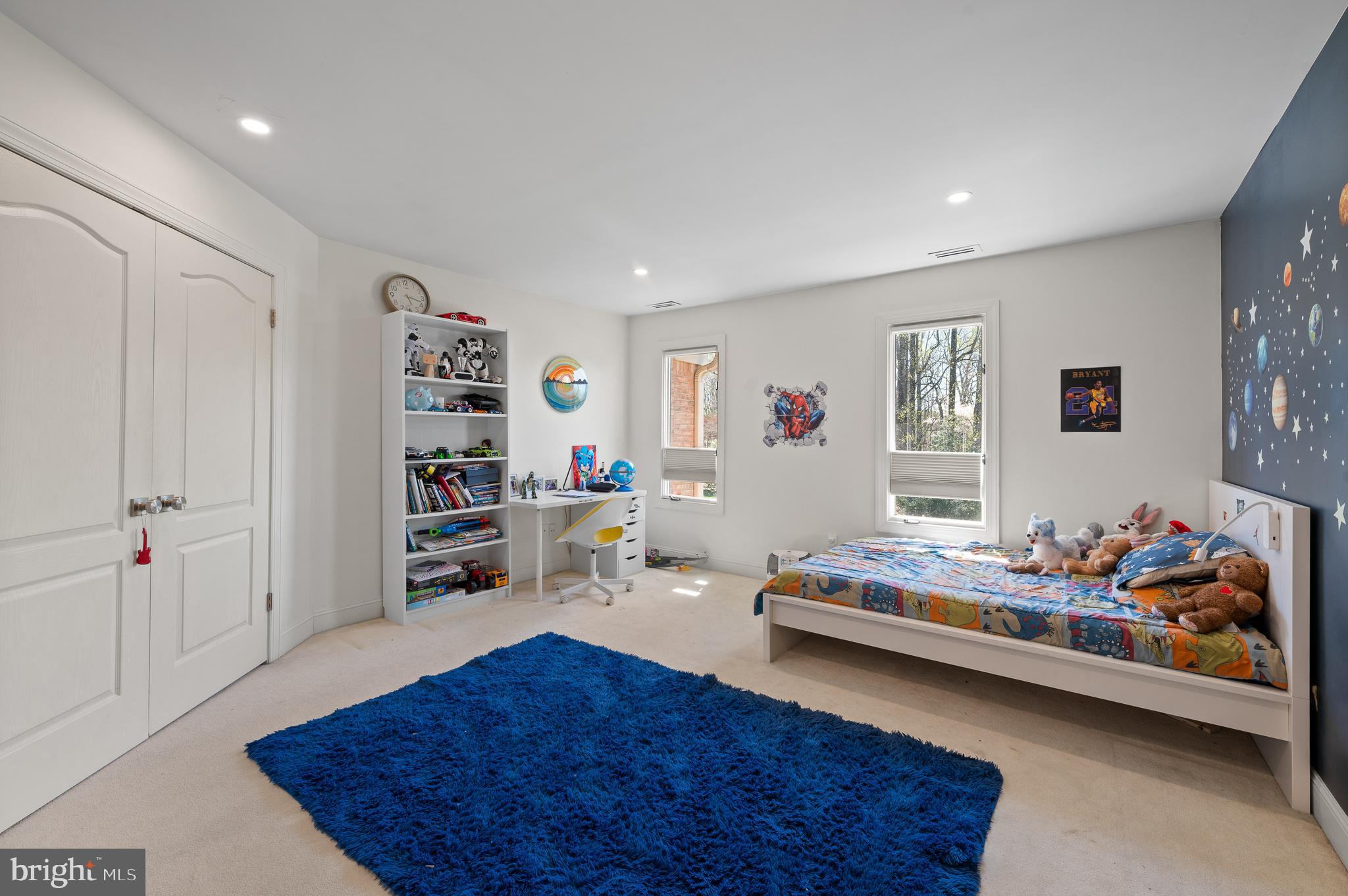 30 SLEEPY HOLLOW DRIVE