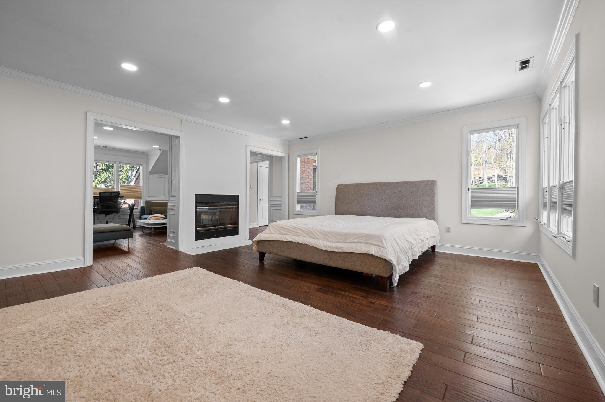 30 SLEEPY HOLLOW DRIVE