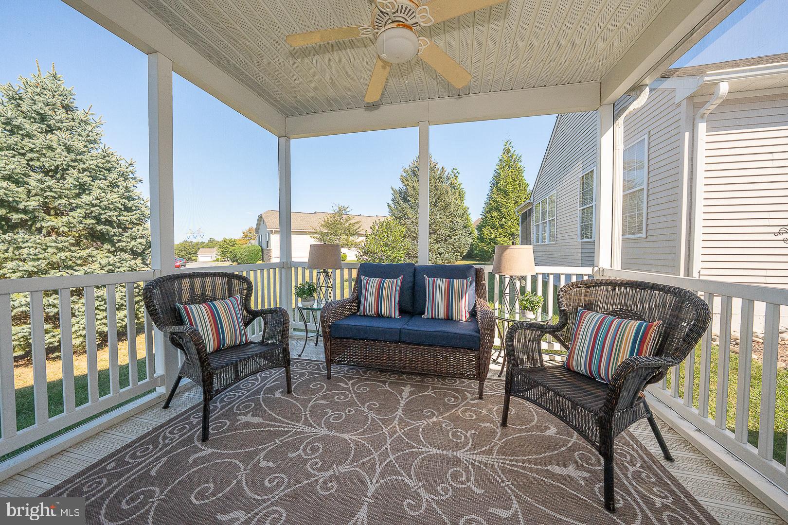 208 N SILVER FOX DRIVE