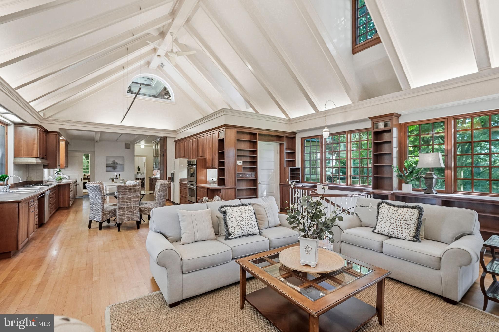 443 SAINT DAVIDS AVENUE