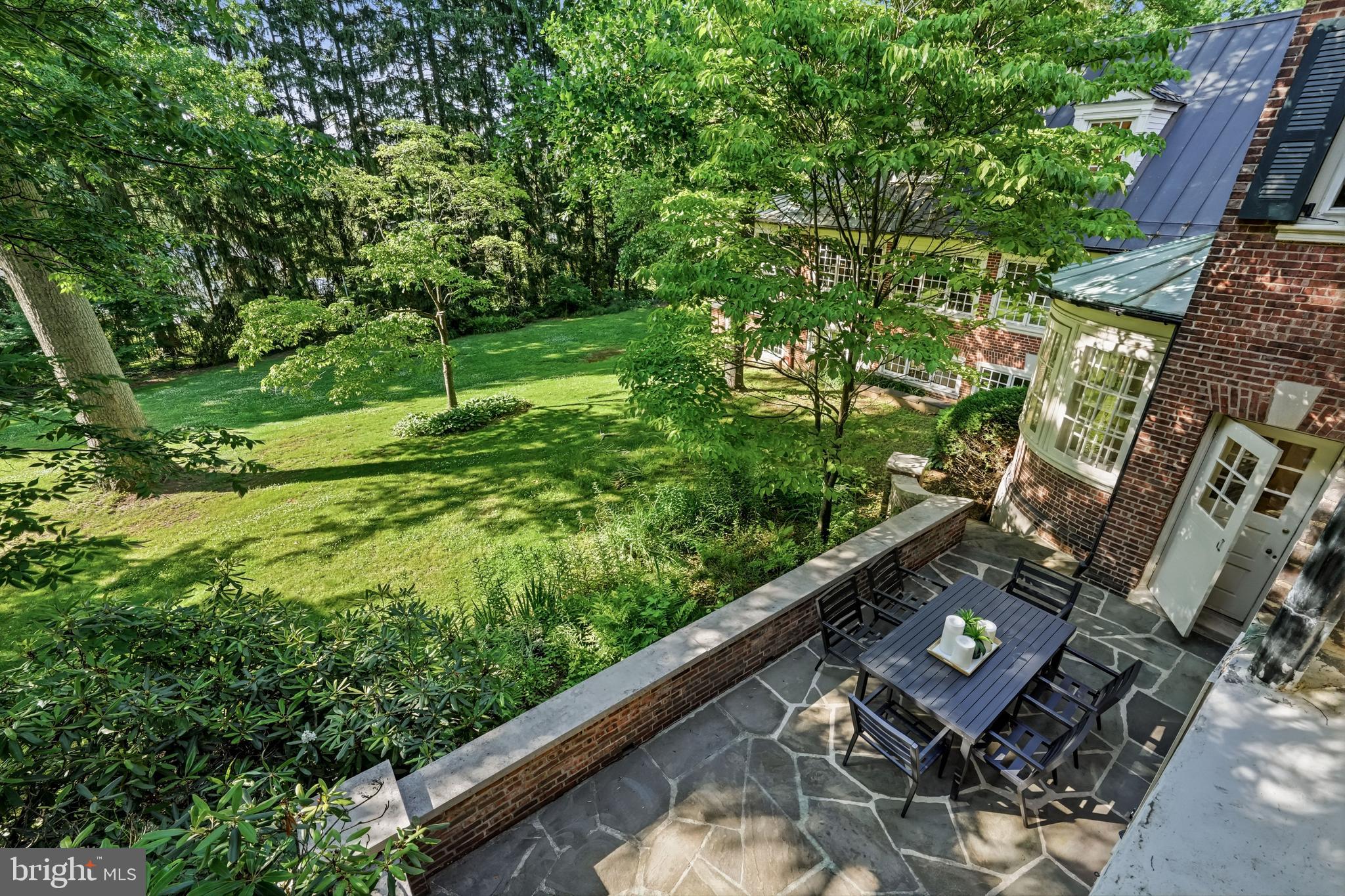 443 SAINT DAVIDS AVENUE