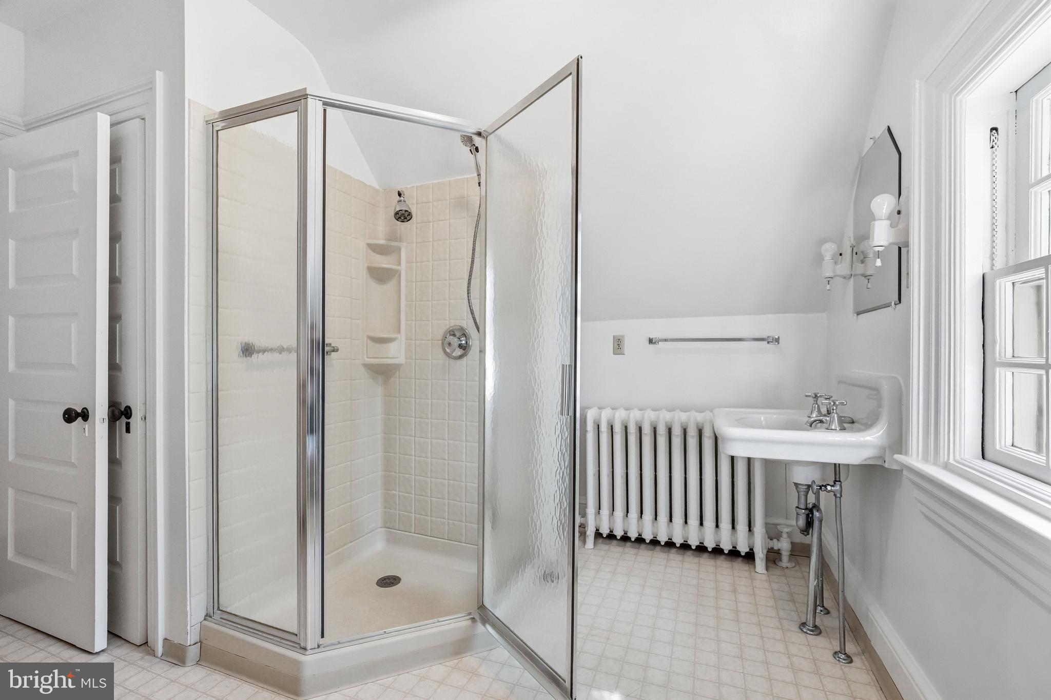 443 SAINT DAVIDS AVENUE