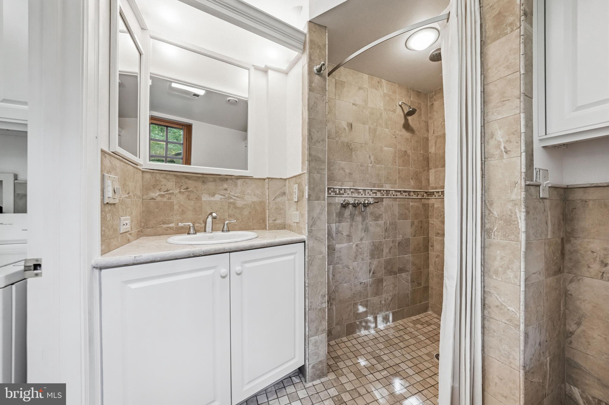 443 SAINT DAVIDS AVENUE
