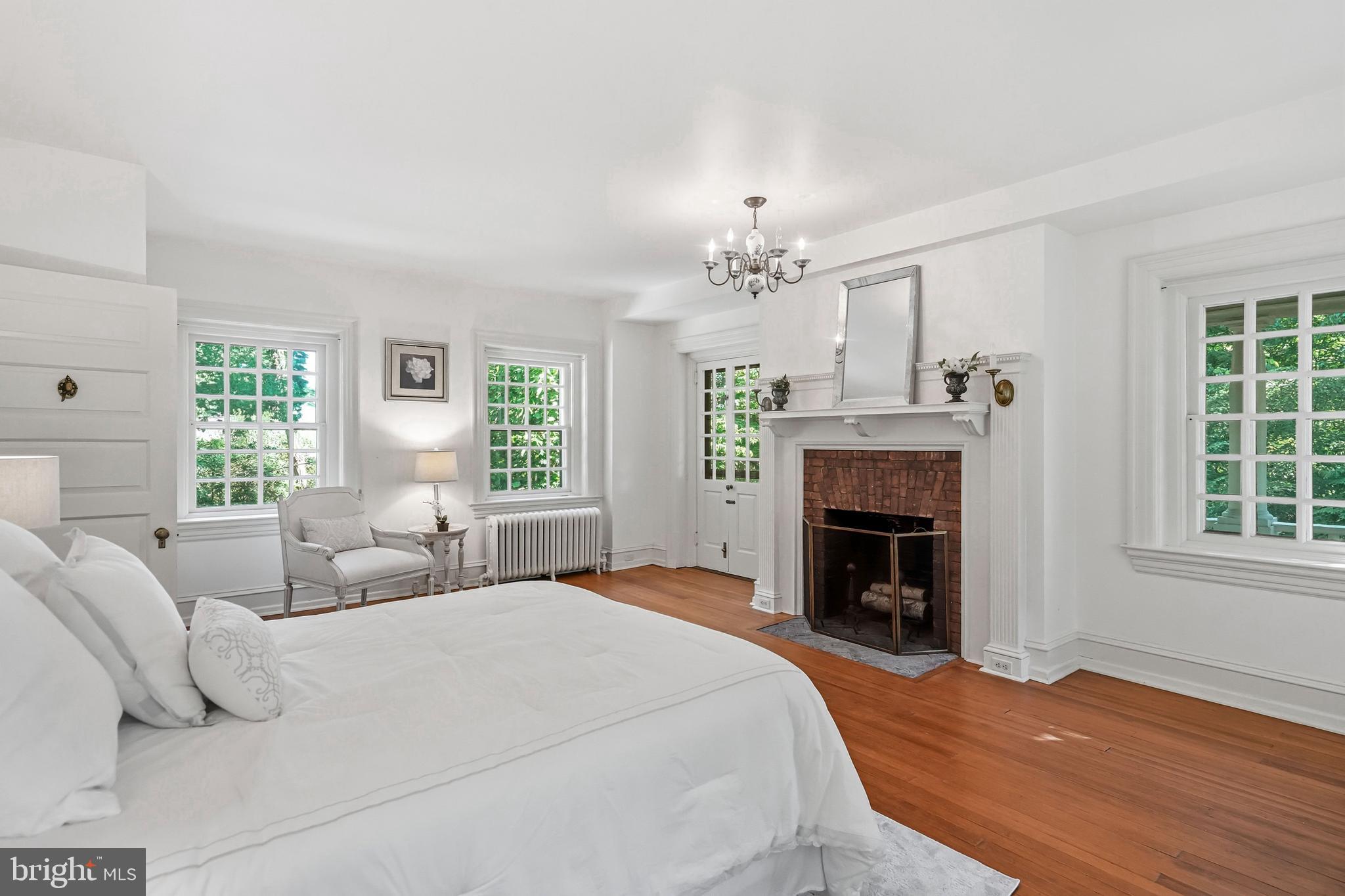 443 SAINT DAVIDS AVENUE