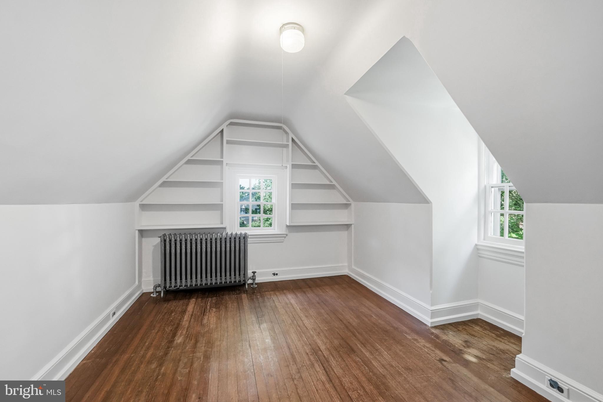 443 SAINT DAVIDS AVENUE