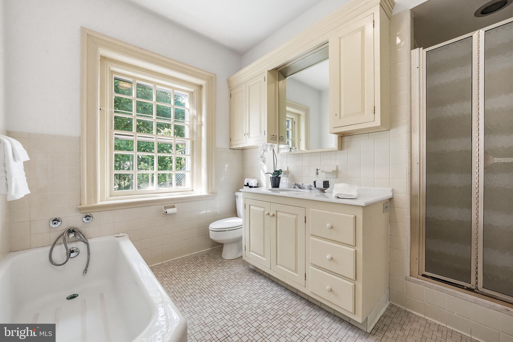 443 SAINT DAVIDS AVENUE