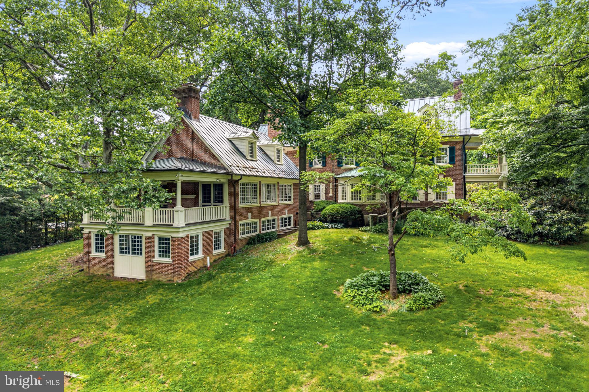443 SAINT DAVIDS AVENUE