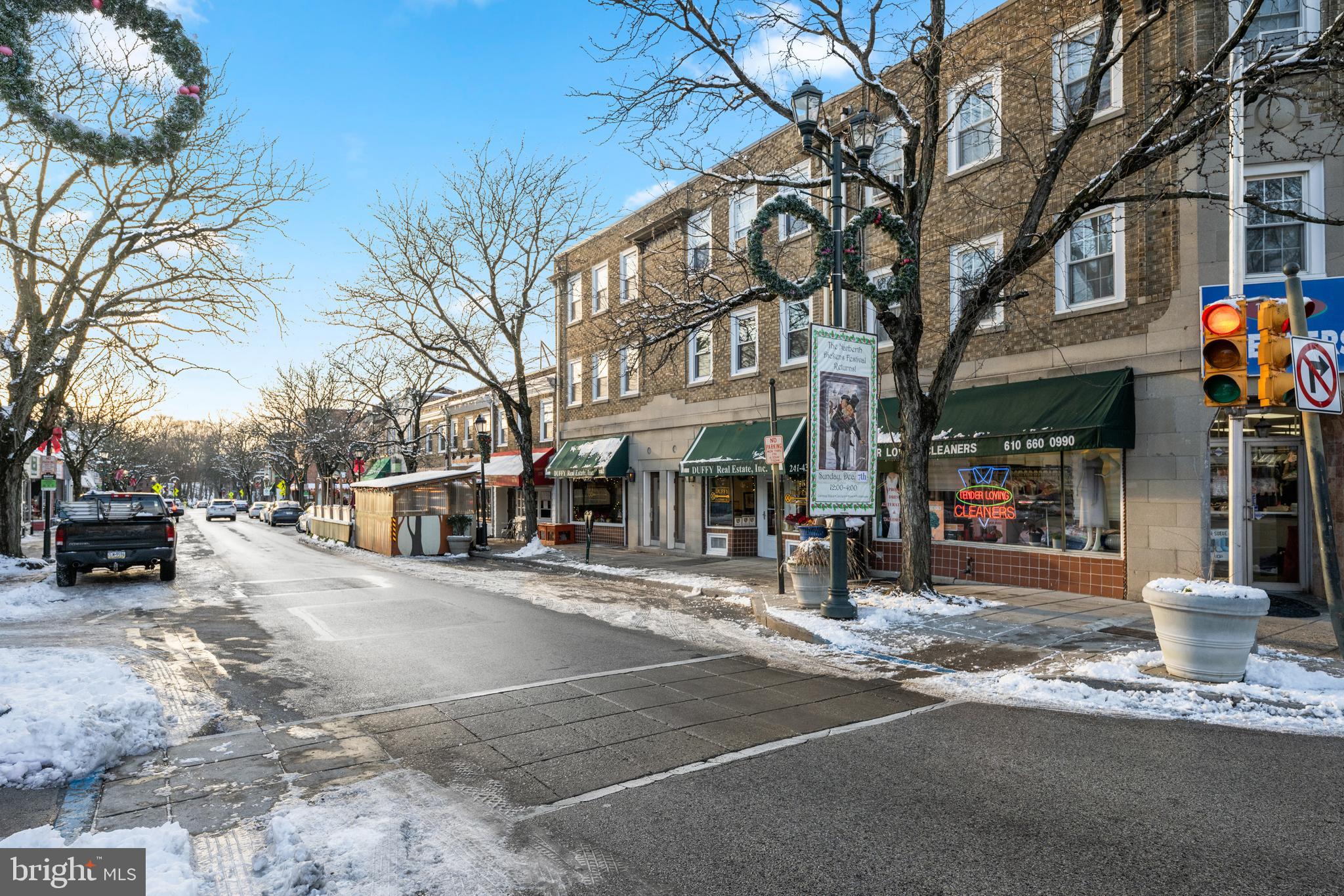 36 N NARBERTH AVENUE 1A