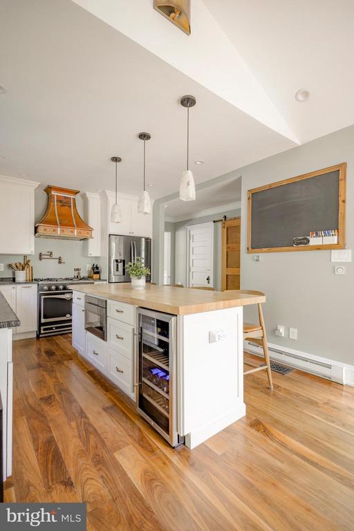 97 E BELLS MILL ROAD