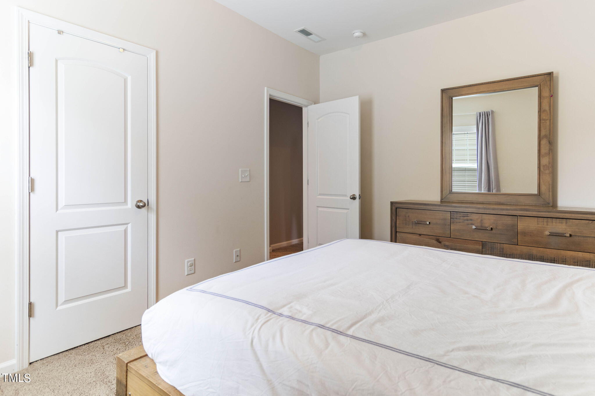 3368 Mountain Hill Drive
