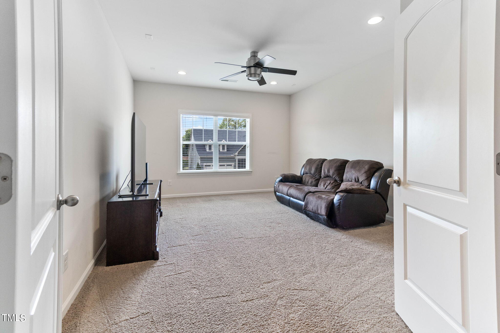 3368 Mountain Hill Drive