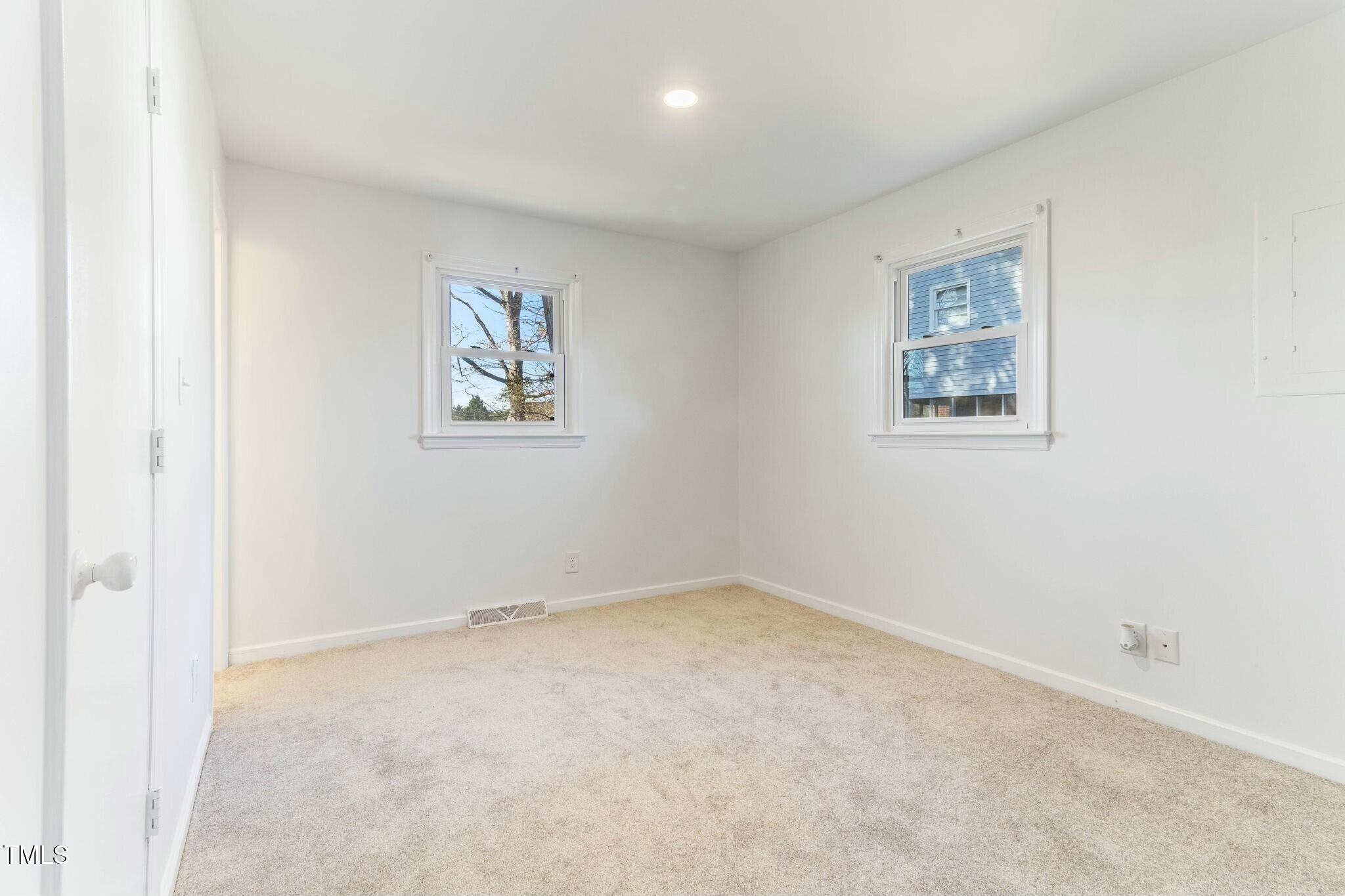 4106 Baker Street